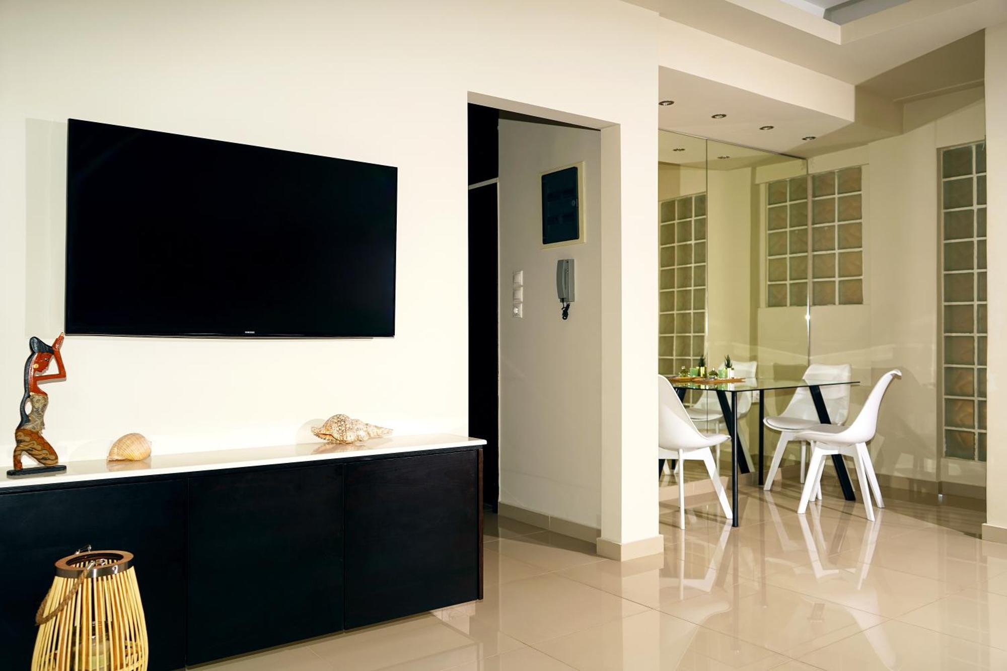 Sea Breeze Beachfront Vipgreece Athen